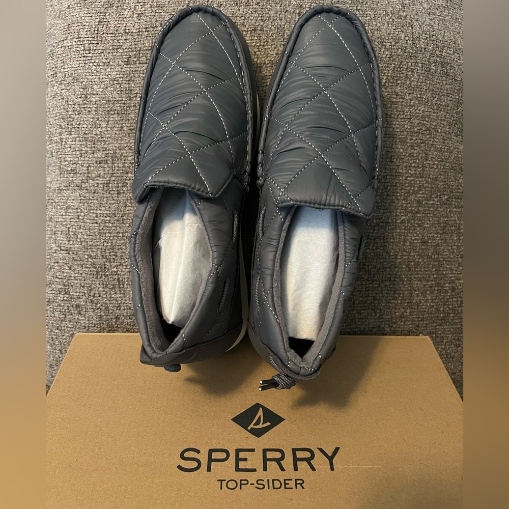 Sperry Woman’s Moc-Sider, size 10